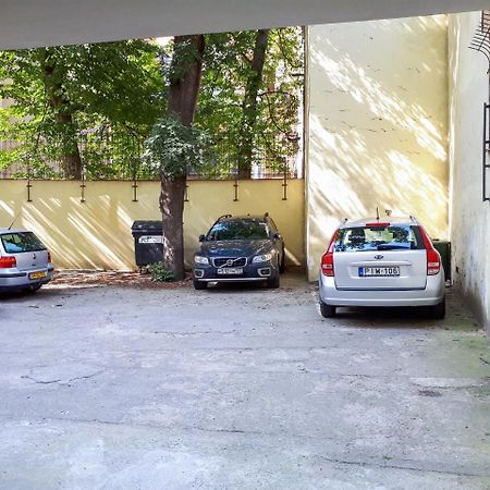 Duskova Apartments Прага Екстер'єр фото