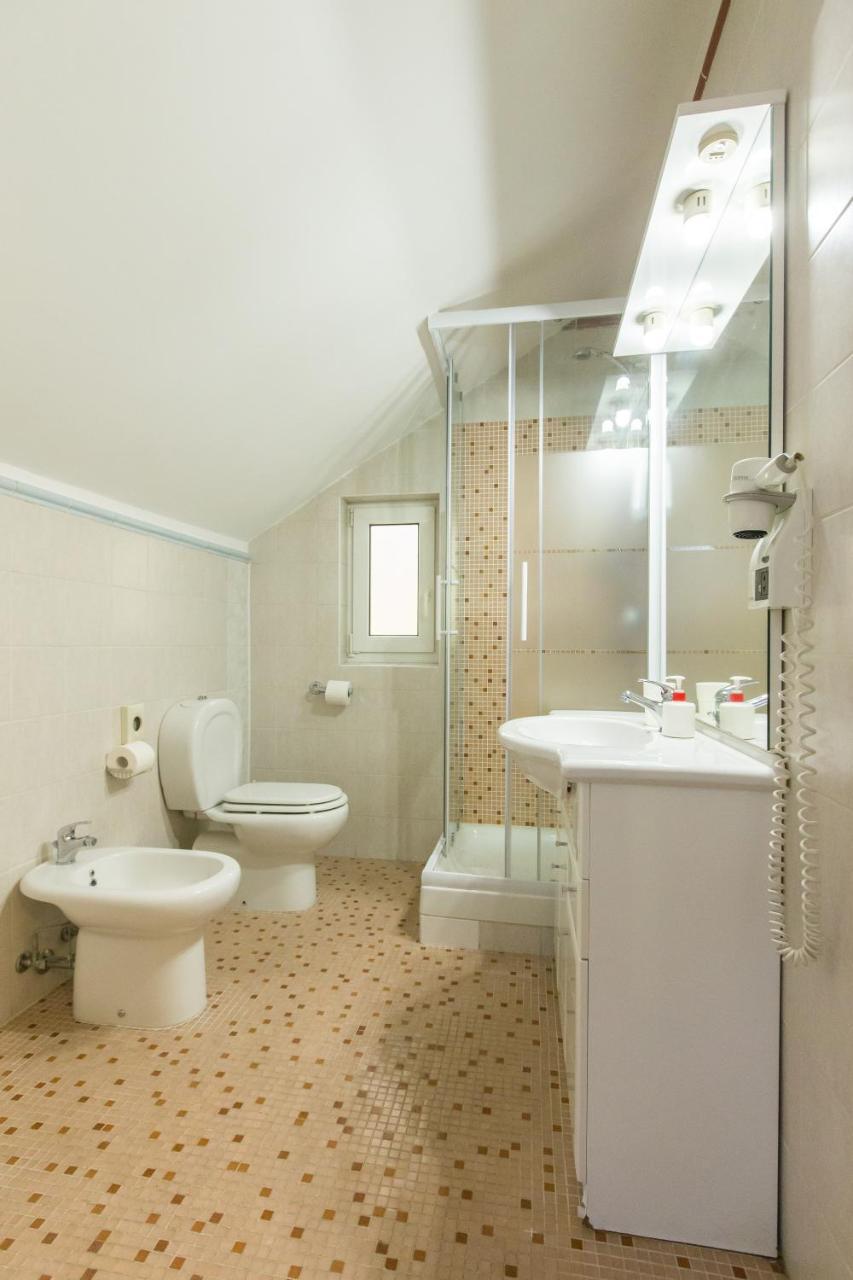 Duskova Apartments Прага Екстер'єр фото