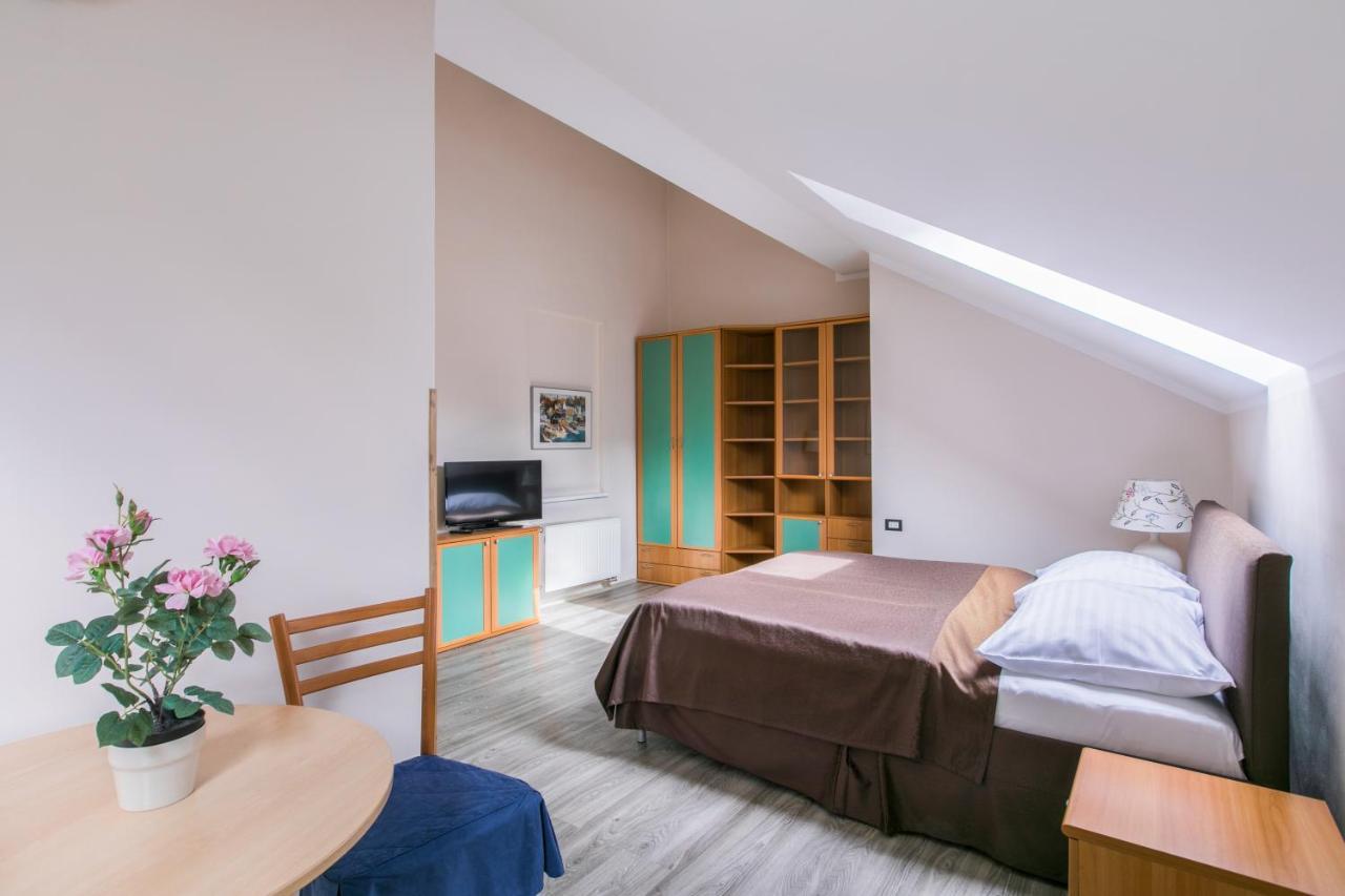 Duskova Apartments Прага Екстер'єр фото