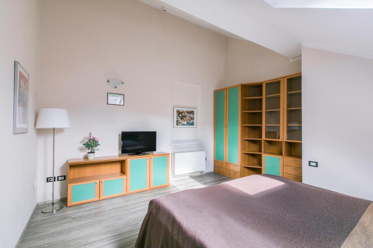 Duskova Apartments Прага Екстер'єр фото